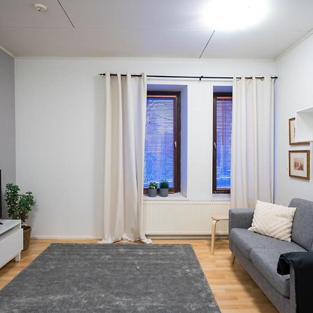 Cozy Apartment Close To The City Center Turku Bagian luar foto