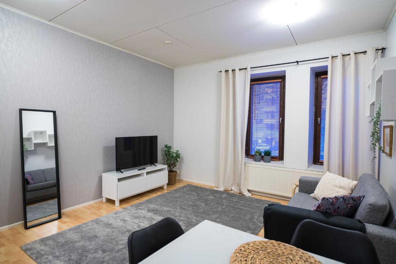 Cozy Apartment Close To The City Center Turku Bagian luar foto